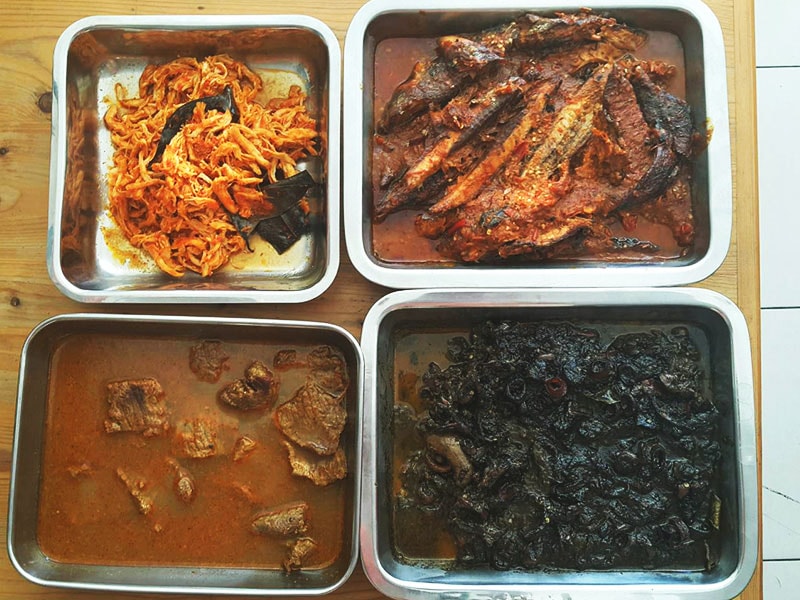 lauk utama prasmanan surabaya barat